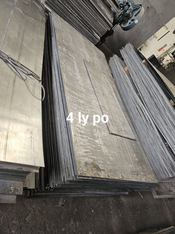 thép tấm Po 4 ly