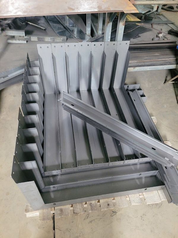 Gia công kim loại tấm
