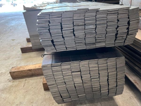 Gia công kim loại tấm