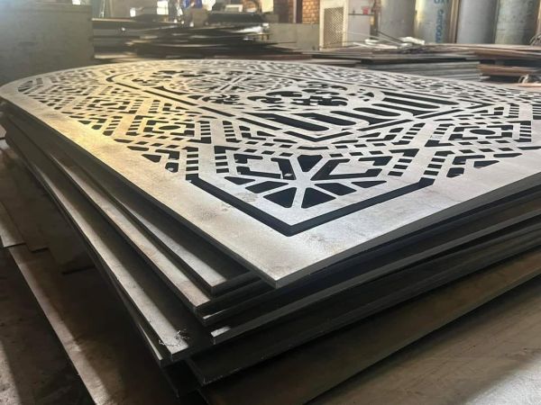 gia công cắt thép tấm