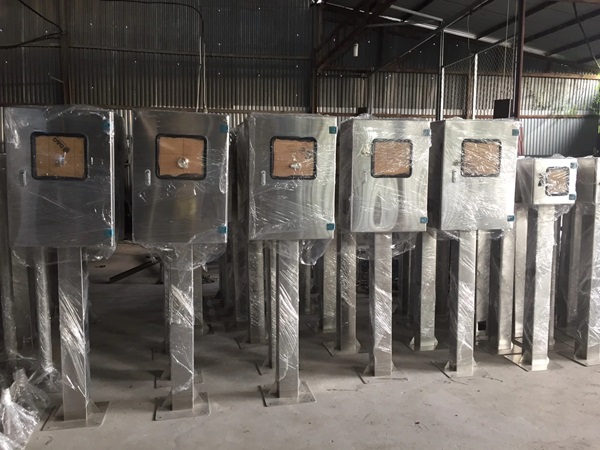 Gia công tủ điện kim loại